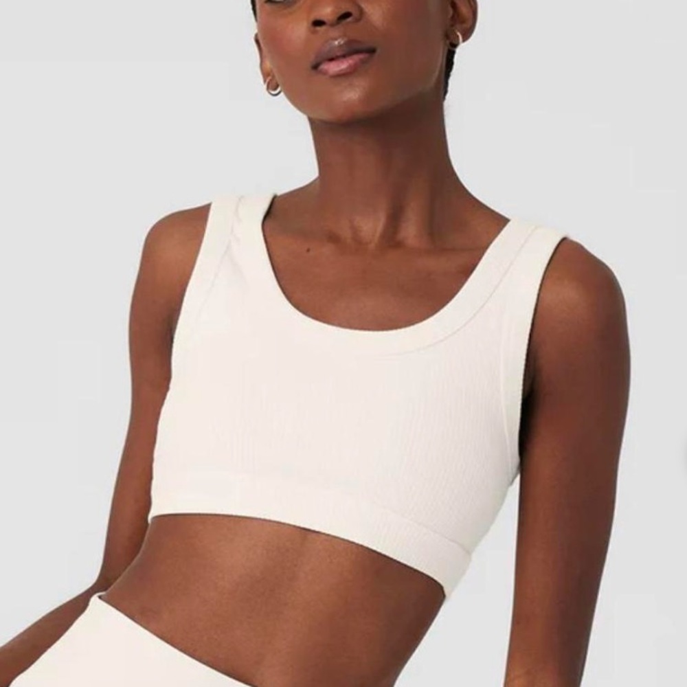 ALO Yoga Ribbed Scoop Bralette - Cream White